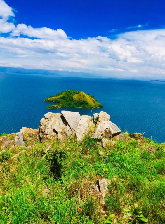 Ifoto igaragaza Kureba ibirwa byo mu Kiyaga cya Kivu (isaha 1) mu Rwanda