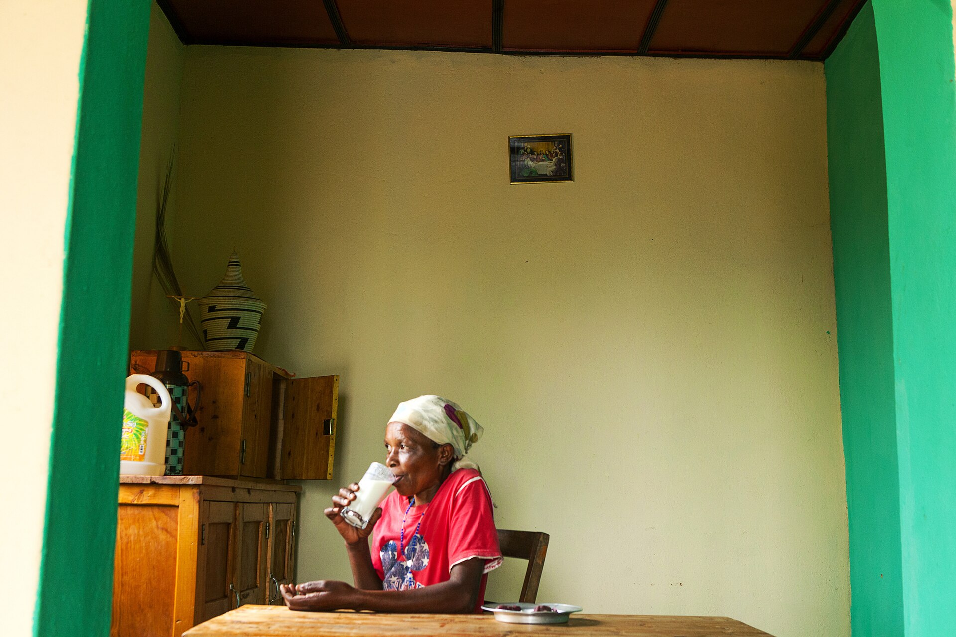 Ifoto igaragaza Umuco n’imiterere y’akarere ka Kibuye mu Rwanda